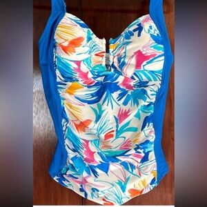 Venus Slenderizing Tankini Slimming Tropical Swim Top LIKE NEW